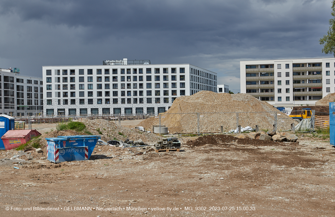 25.07.2023 - Rundgang im Alexisquartier in Neuperlach